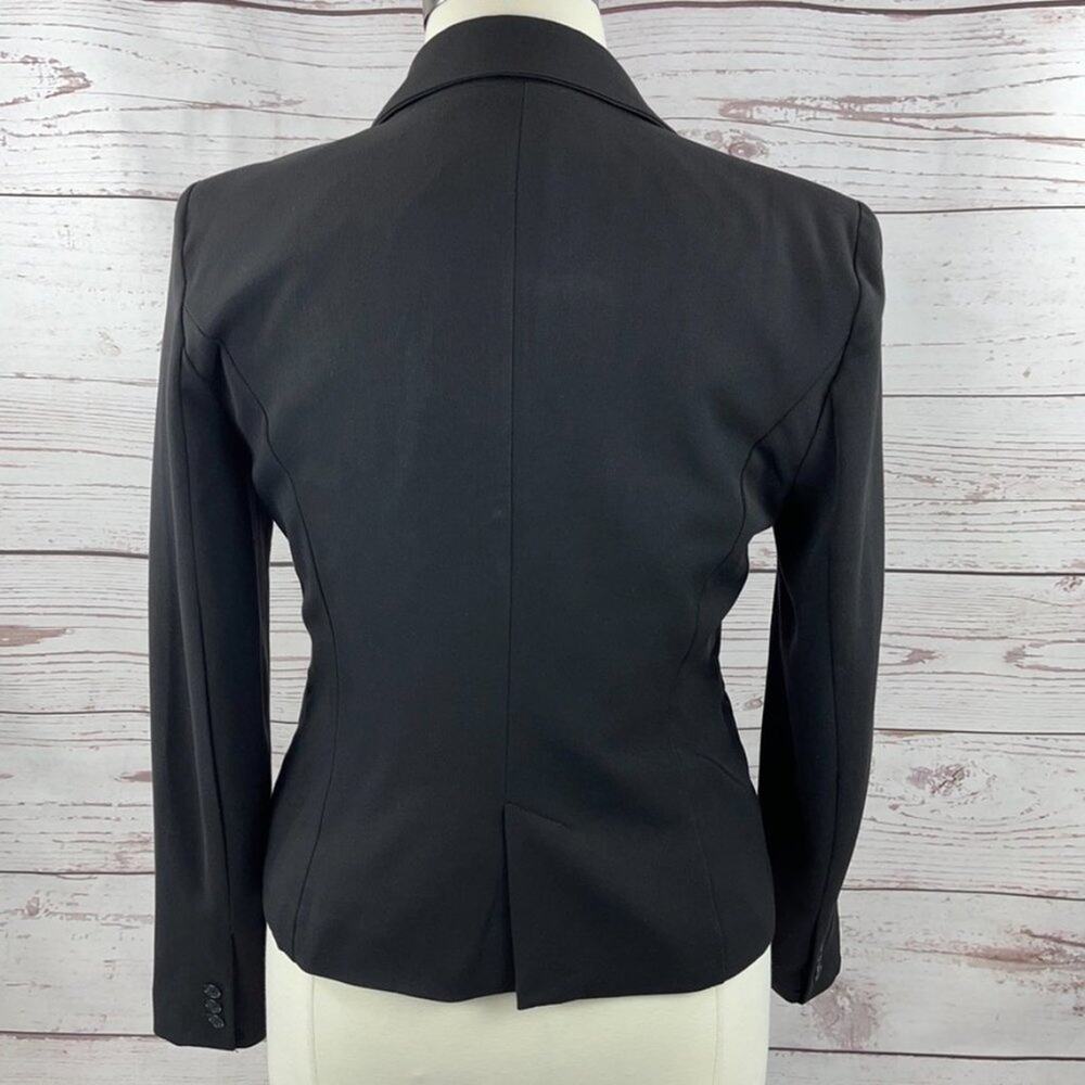 Now black jacket single button close - image 6